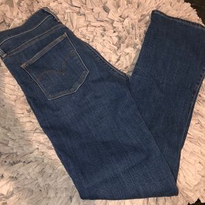 Levi jeans